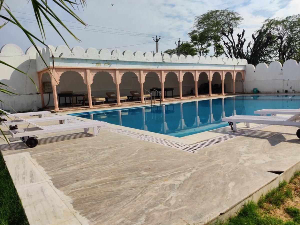 Satyam Palace Resort Pushkar Exterior foto